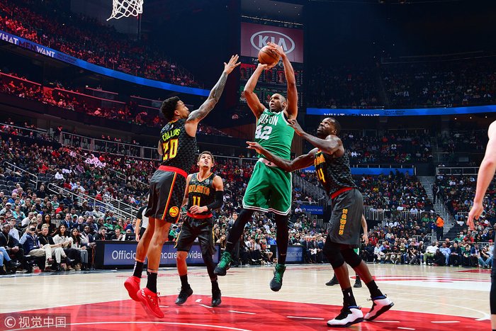 替补戴帽，凯恩当选斯图加特vs拜仁全场最佳球员（凯恩替补戴帽，获评斯图加特vs拜仁全场最佳）