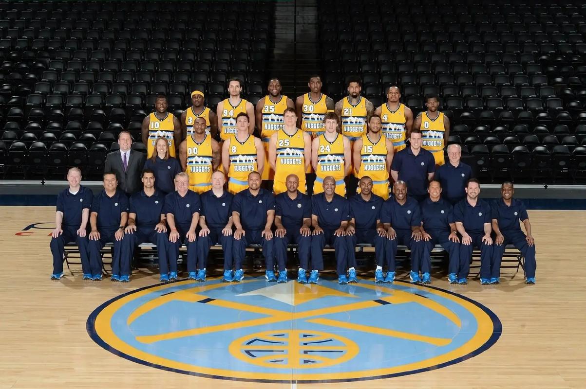 如何在野球场成为出色控卫？（野球场控卫进阶指南）