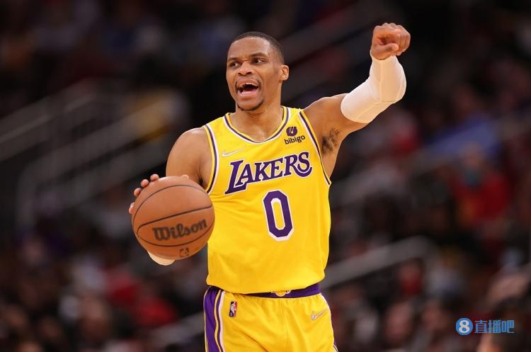 巴萨梅西关键助攻助球队获胜（梅西献关键助攻 巴萨告捷）